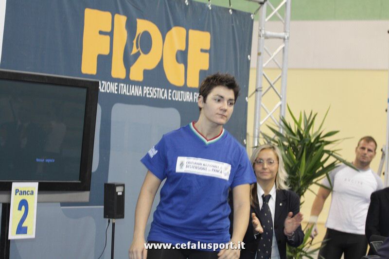 111008 pesi 504_tn.jpg